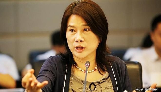 格力原董事长投案,全网都在找董明珠——被踢走十年,交出了什么(组图) - 2