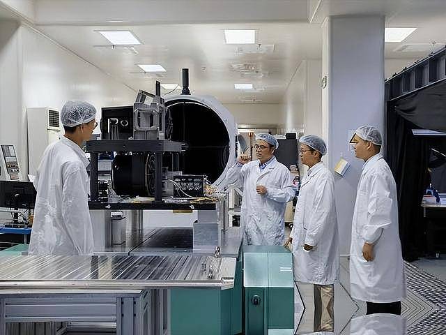 被美国抛弃后，他投奔中国带来千亿项目（组图） - 11