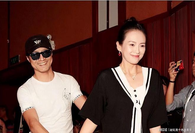 53岁汪峰再次喜当爹!5个孩子4个妈,前妻:又在繁殖了(组图) - 18