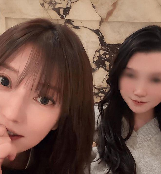 陈坤、黄晓明接连发文,赵薇罕见露面,原来她还有一条“退路”(组图) - 27