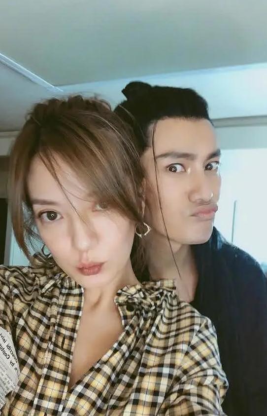 陈坤、黄晓明接连发文,赵薇罕见露面,原来她还有一条“退路”(组图) - 33