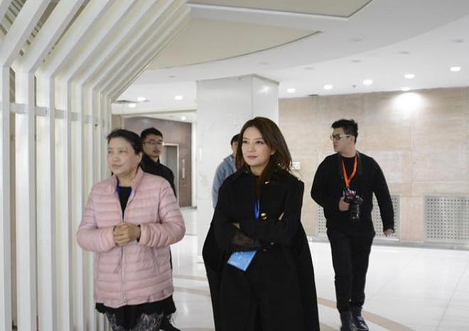 陈坤、黄晓明接连发文,赵薇罕见露面,原来她还有一条“退路”(组图) - 40