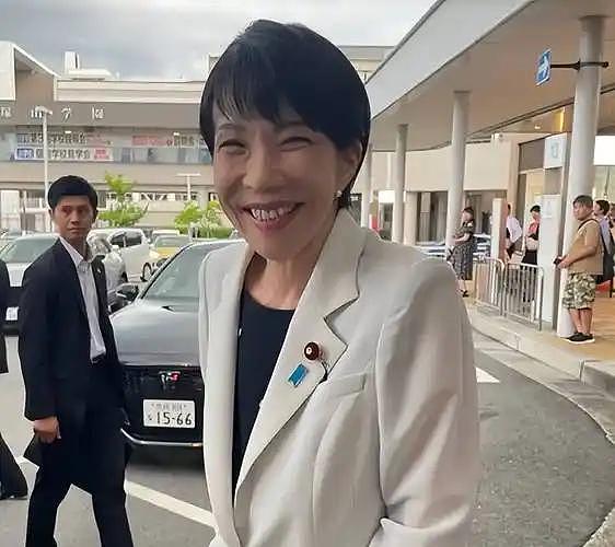 日本高层在北京等了24小时全程无人接待!高市早苗这次彻底尴尬了(图) - 1