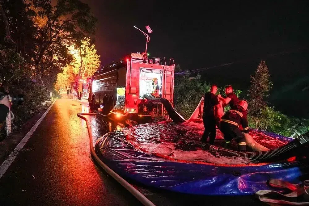 已致26死!浏阳爆炸现场还有两个高危黑火药库 - 1