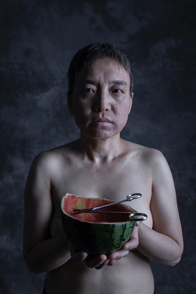 中国女性最私密的创伤，终于有人敢拍了（组图） - 11