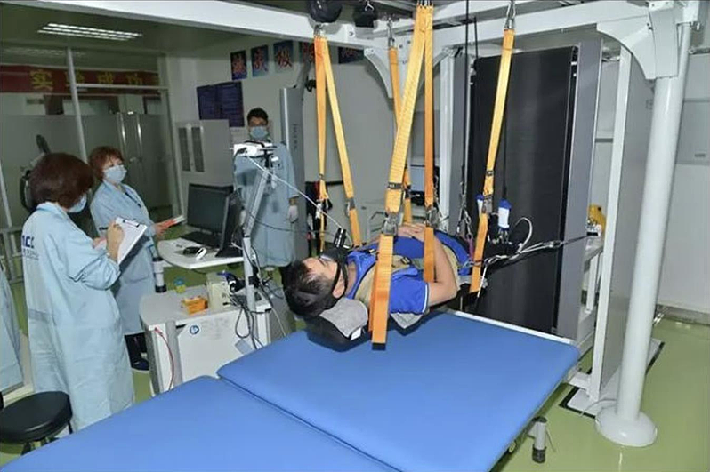 中国太空人中心招募实验者,躺60天最高赚1万美元 - 1