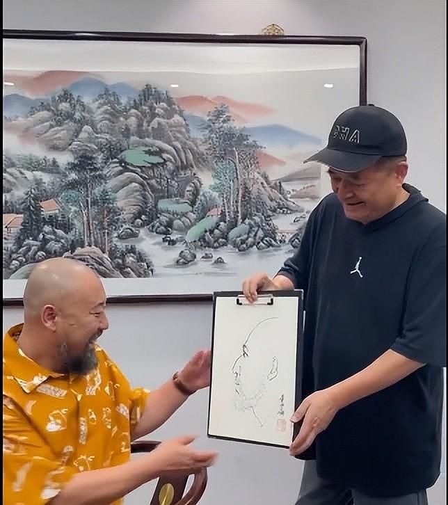 67岁毕福剑江苏农村走穴！为70岁老人贺寿显沧桑，曝出场费20多万 - 5
