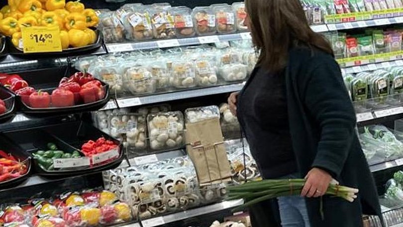每周买菜要多花多少钱？中东战局致油价狂飙，澳洲超市物价将迎全面暴涨 - 1