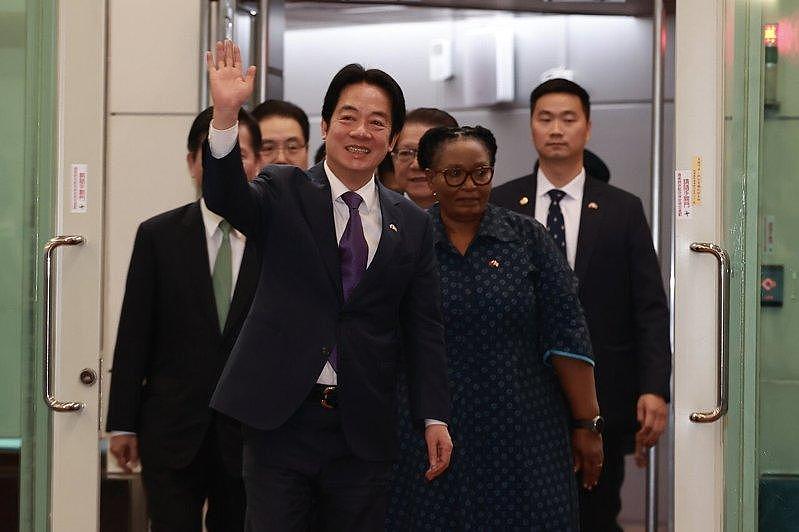 国王专机救援总统行程 蓝委轰：台湾外交沦落到临时找出口 - 1