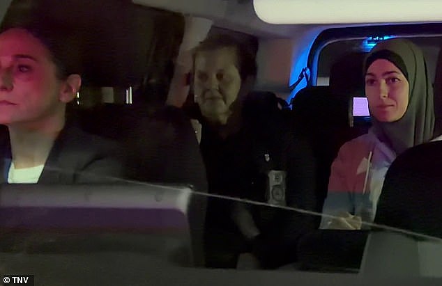 IS新娘落地悉尼被捕,法官驳回保释申请!曾发誓绝不回澳洲,“都是为了孩子”(视频/组图) - 4