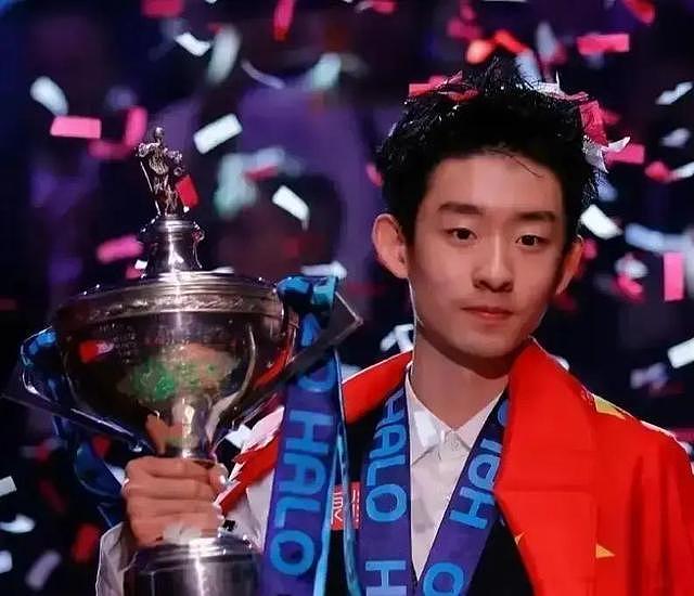 被曝散尽家财2天，吴宜泽迎天价奖金，丁俊晖父亲的愿望也终实现（组图） - 3