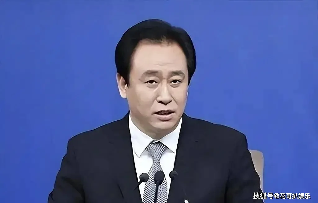 许家印前妻被曝英国豪宅同居小30岁外籍男友，带走$500亿资产逍遥快活（组图） - 12