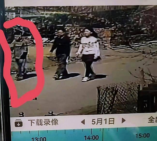 中国两名11岁女孩超市购物后失联:遗体在50公里外被发现!疑遭邻居杀害(组图) - 3