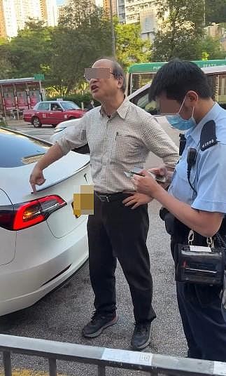 比亚迪停双黄线!司机不满收告票闹警员:X你老X,乱落客再被票控(组图) - 11