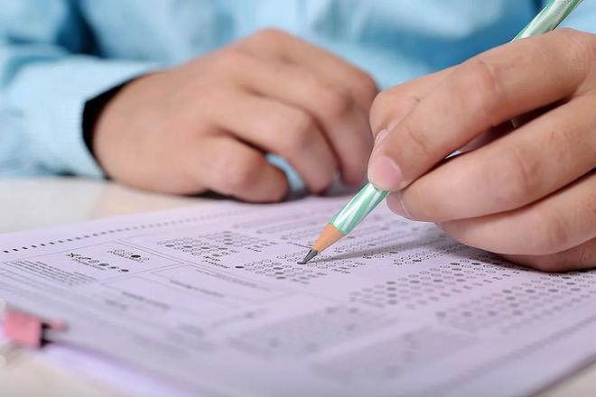 中国大陆雅思考试将于9月1日起停止纸笔考试，全部采用机考 - 1