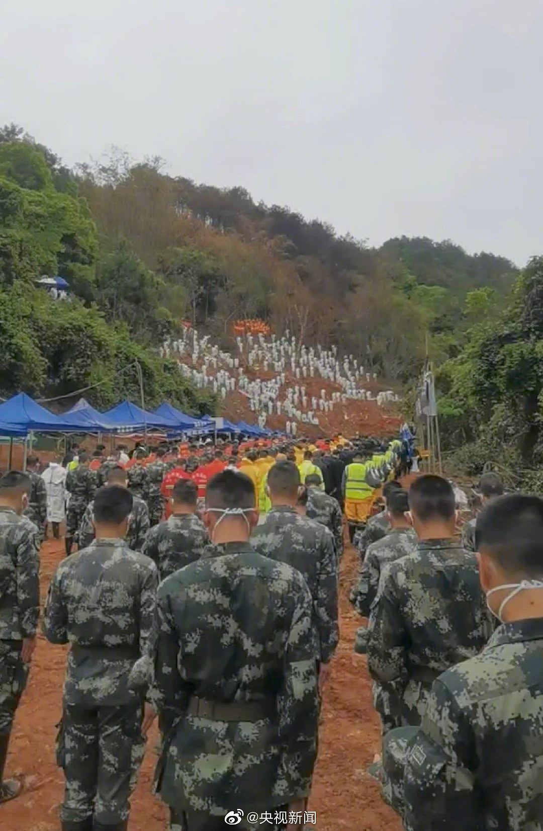 东航132死空难黑匣子数据公开！驾驶舱疑爆冲突，两飞行员抢夺控制权（组图） - 6