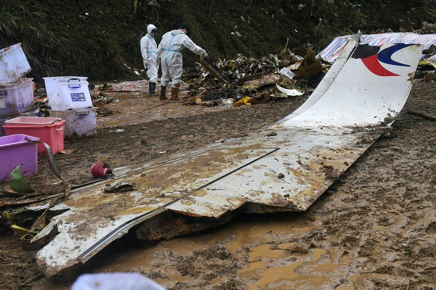 东航132死空难黑匣子数据公开！驾驶舱疑爆冲突，两飞行员抢夺控制权（组图） - 10