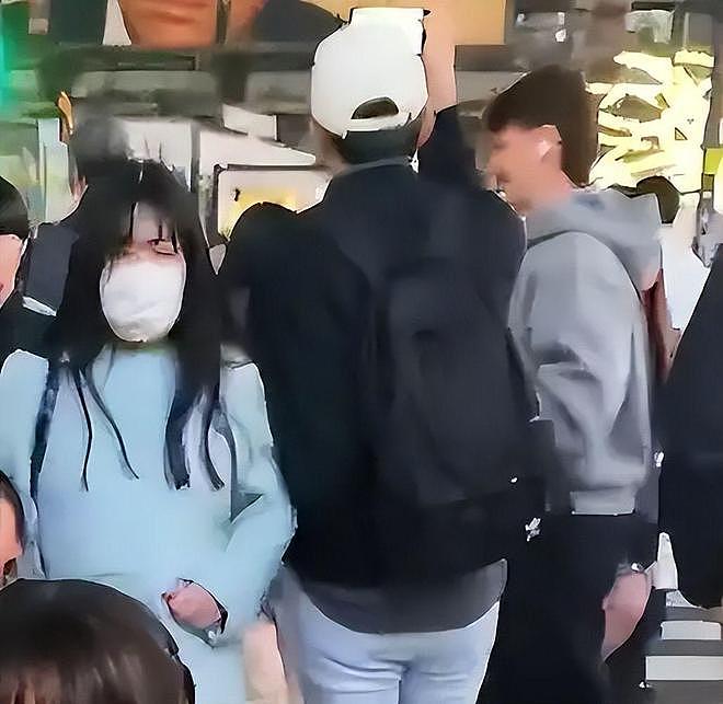 致敬美国,日本“丧尸”走上街头!高市早苗豪赌修宪 - 3