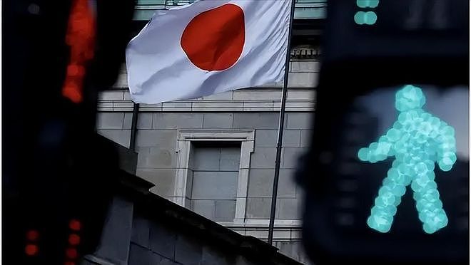 致敬美国,日本“丧尸”走上街头!高市早苗豪赌修宪 - 8