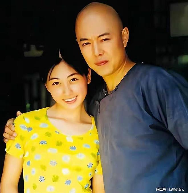“强吻、摸腿”，借工作之名揩油，内娱的“假戏真做”有多可怕？ - 7