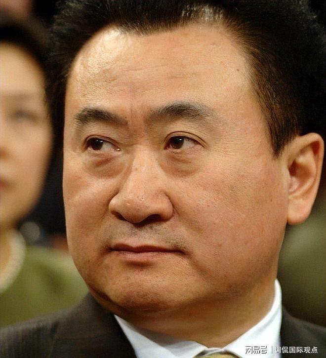 八年挥霍两千亿，丢掉万达控股权，王健林输掉商业帝国守住体面 - 8