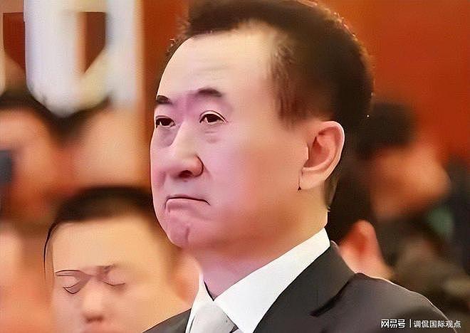 八年挥霍两千亿，丢掉万达控股权，王健林输掉商业帝国守住体面 - 9