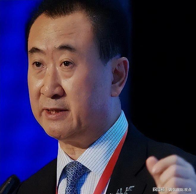 八年挥霍两千亿，丢掉万达控股权，王健林输掉商业帝国守住体面 - 15