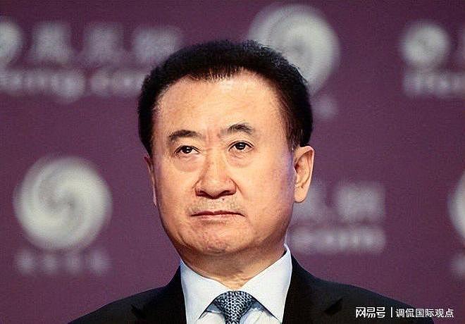 八年挥霍两千亿，丢掉万达控股权，王健林输掉商业帝国守住体面 - 18