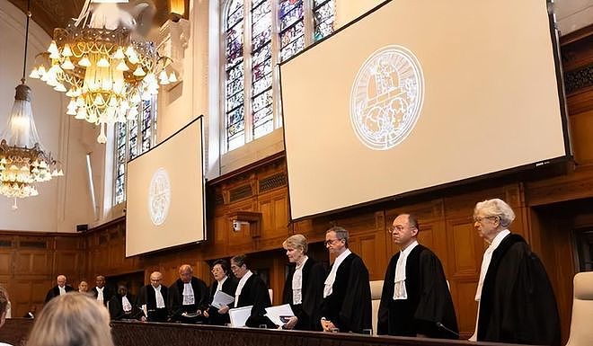 2:1,特朗普再次败诉,美国法院已裁定,他无权对中国加征关税(组图) - 2