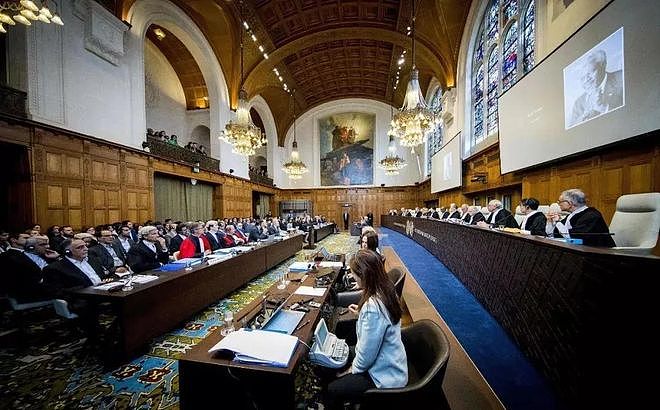 2:1,特朗普再次败诉,美国法院已裁定,他无权对中国加征关税(组图) - 9