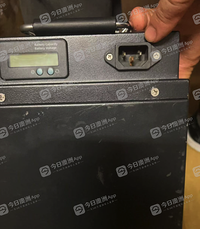 “不到一小时就彻底没电!”澳洲华人质疑热销E-bike电池堪忧,涉事品牌曾曝致死自燃!华人老板:“烧的电池不是我家的!”(组图) - 5