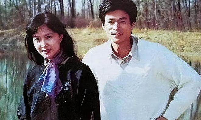 恋爱脑下场是真惨！从春晚主持人到养不起孩子的妇女，她后悔吗（组图） - 11