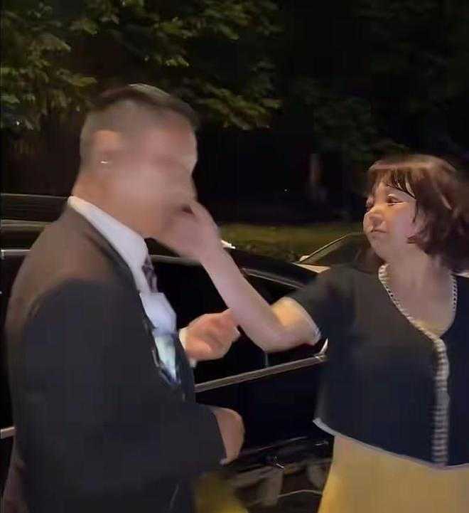 闹大了！江苏女深夜暴打网约车司机，扇到累瘫，结局神反转！ - 1