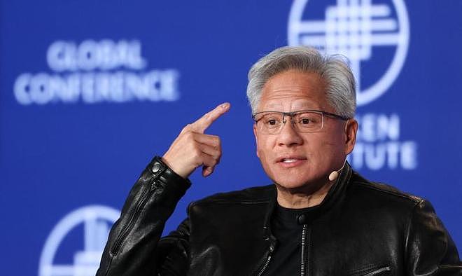 抢在中方接机前，特朗普随行人员名单变了，英伟达第一个被踢出局（组图） - 2