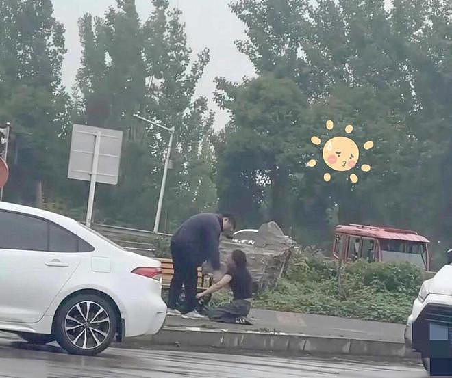 不堪入目!女子出轨,老公解锁手机,满屏露骨记录,女子跪地求饶 - 4