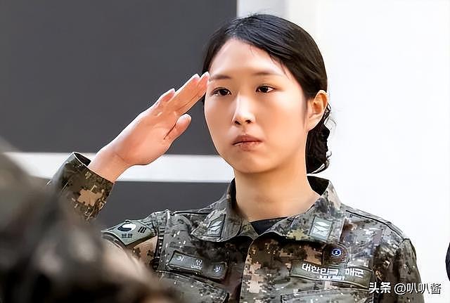 最强小三急于上位,却遭原配三名精英子女反击,打响SK千亿继承战 - 14