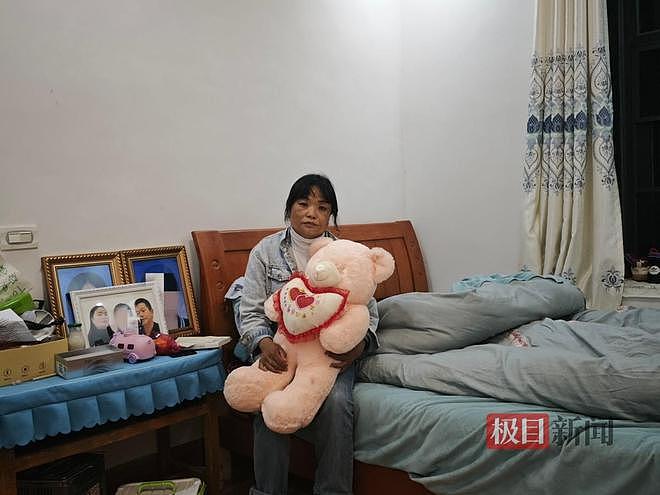 15岁独居女孩被同班男生杀害背后,留守青少年的“两个世界”(组图) - 7