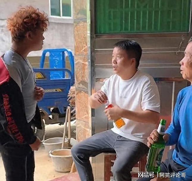 被资本抛弃的范小勤长大了，十八岁染发变身精神小伙，还大方征婚（组图） - 20