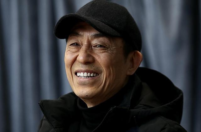 张艺谋也没想到，养了27年的陈婷，竟会亲手摘掉张艺谋妻子的认证 - 1