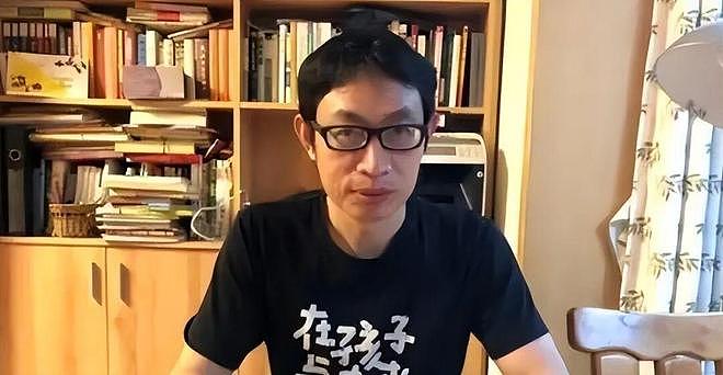 18年了!汶川地震丢下学生逃跑的“范跑跑”,如今竟过成了这样? - 8