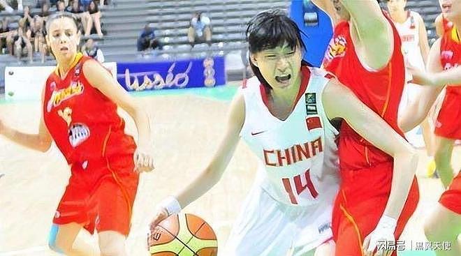 吃中国饭砸中国锅,改岛国国籍拿高薪,这3位下场一个比一个惨(组图) - 9