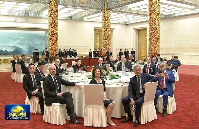 国宴上的“顶级局”：雷军、杨元庆为何能和马斯克同桌？ - 1