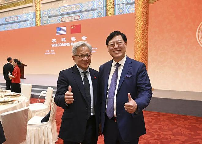 国宴上的“顶级局”：雷军、杨元庆为何能和马斯克同桌？ - 4