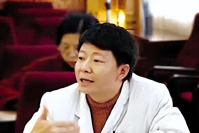安徽“日记门”医生,记录糜烂生活,与500名女性有染,目标800人(组图) - 1