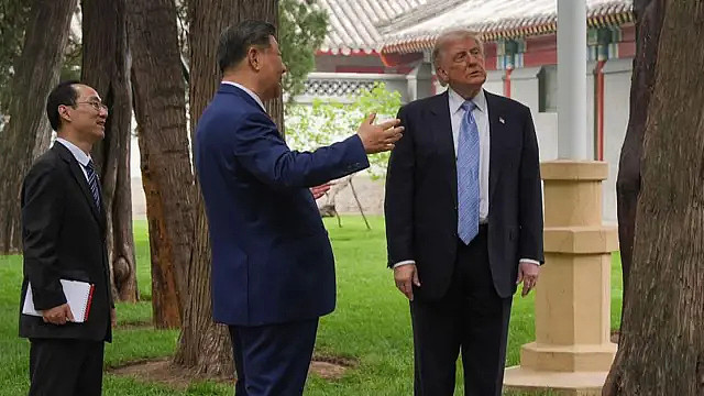 习近平带特朗普参观中南海  强调这种安排“极为罕见” - 2