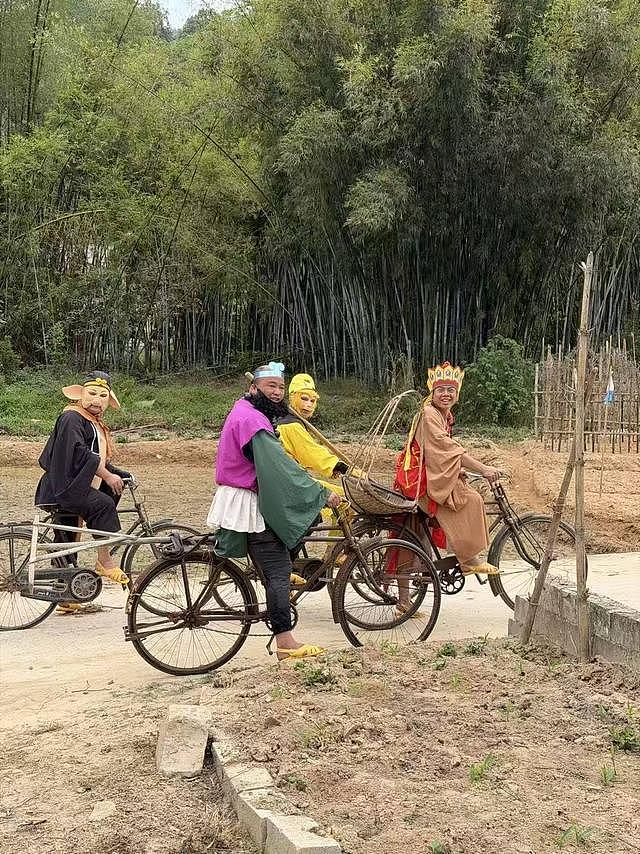 广西玉林村民自组草根“西游团队”火了(组图) - 1