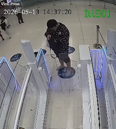 华人男子大闹机场被捕！终身禁止入境，赔偿近10万（组图） - 4