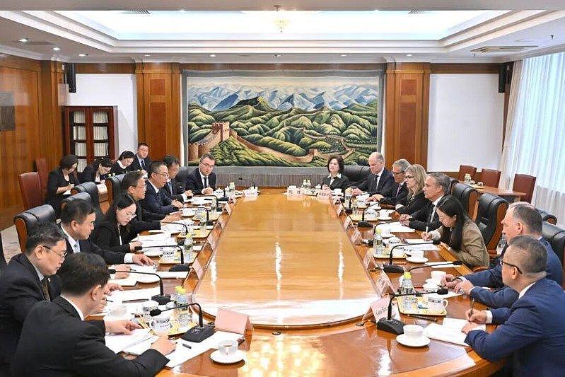 【滚动】特习会被指缺少实际内容，台湾问题成中美关系核心（视频/组图） - 8