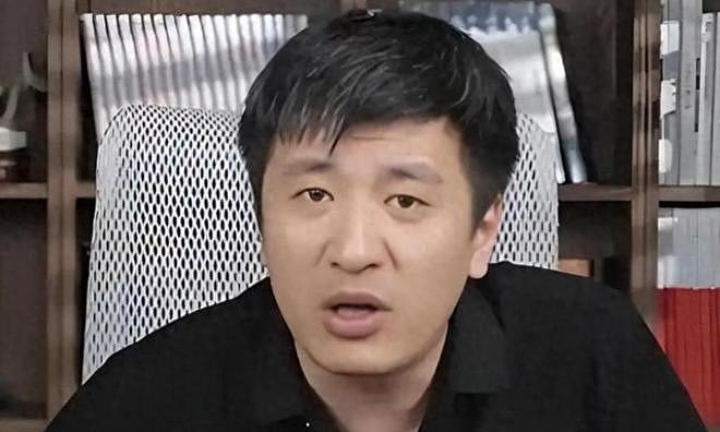 张雪峰猝死不到2月，小沈阳被紧急送往就医，已是10天内第二次 - 12