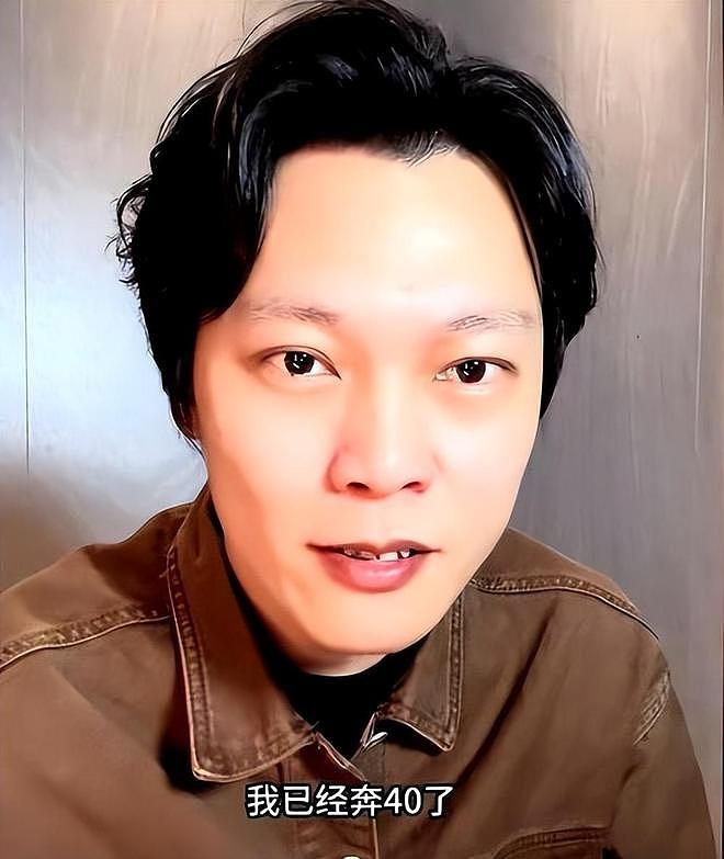 曾靠一首歌狂赚上亿,坐拥五辆豪车,如今为何卖房卖车负债累累? - 20